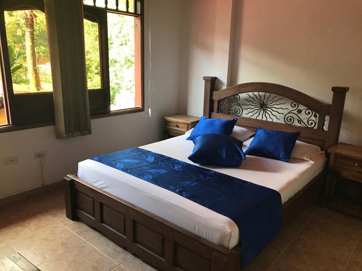 Hotel Casa Baquero El Cairo  Εξωτερικό φωτογραφία